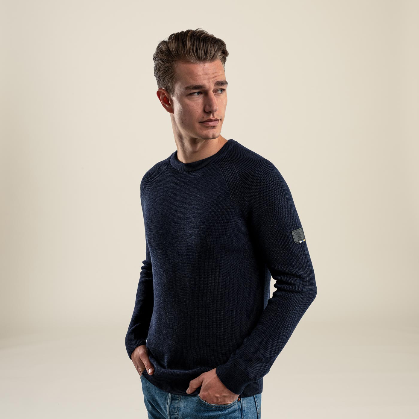 Gerippter Strickpullover LEGNA-MERINO Muntagnard #farbe_dunkelblau