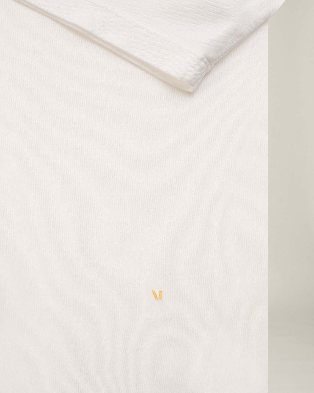 LEGNA-T-Shirt_men_white_flatlay_detail2 #color_white