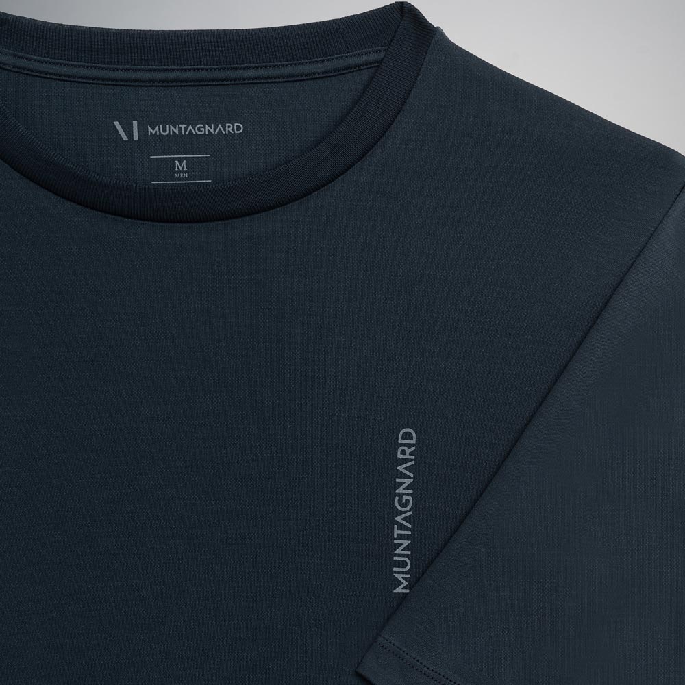 LEGNA T-Shirt Männer Muntagnard #farbe_dunkelblau (logo)