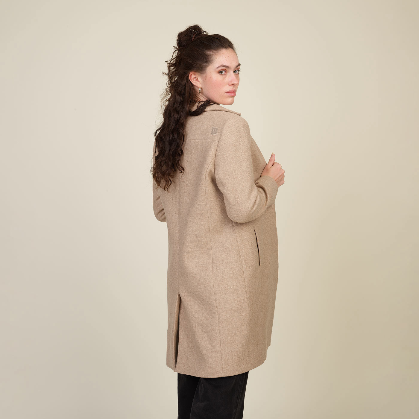 #color_beige