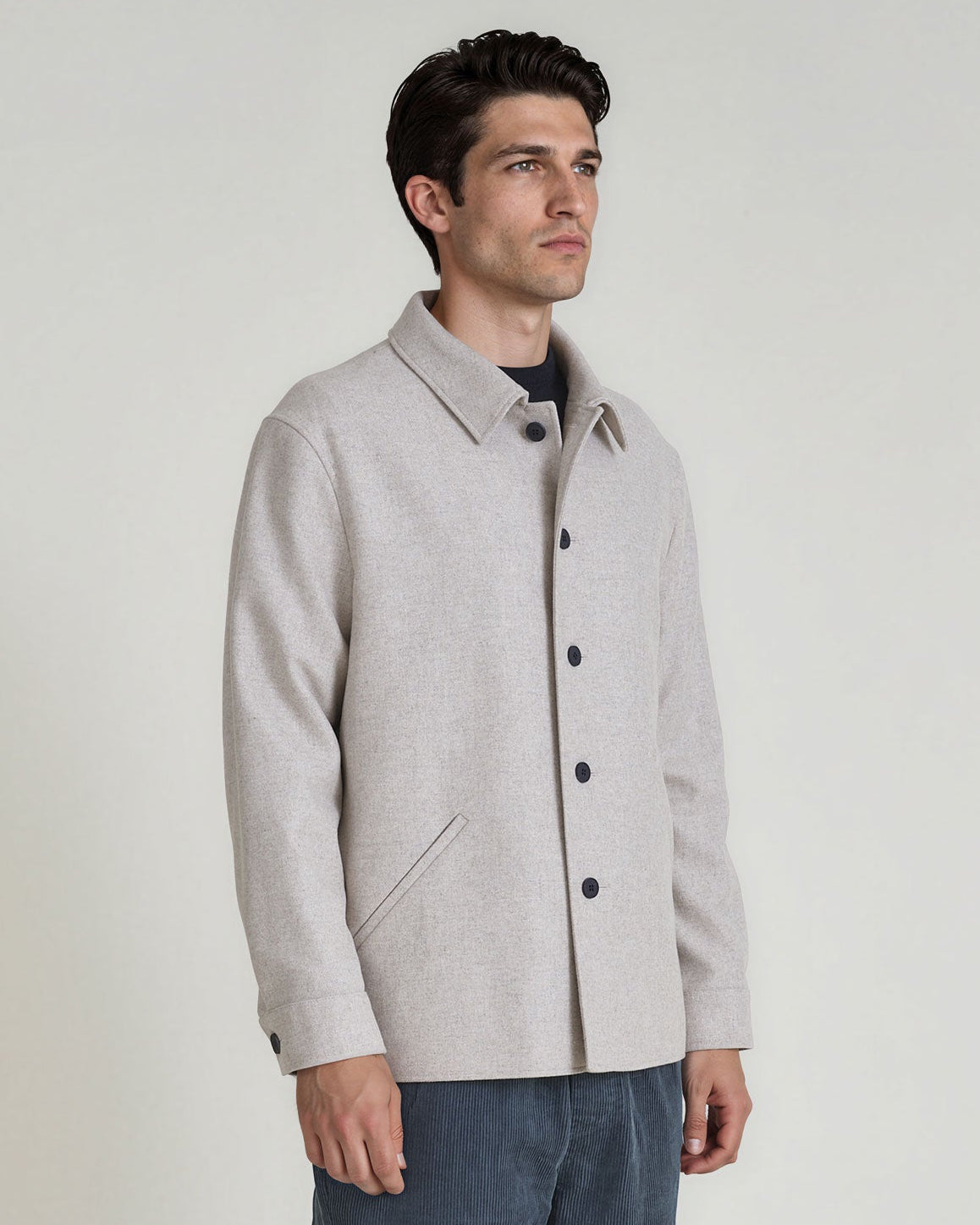 LANA-Overshirt_man_light-grey_front-side