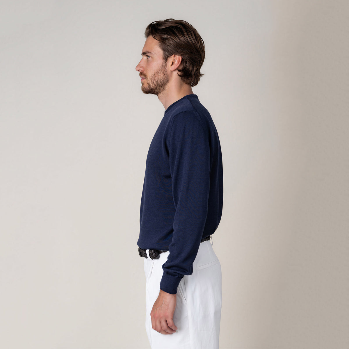 LEGNA-Sweater-Lightweight_man_dark-blue_side #color_dark blue