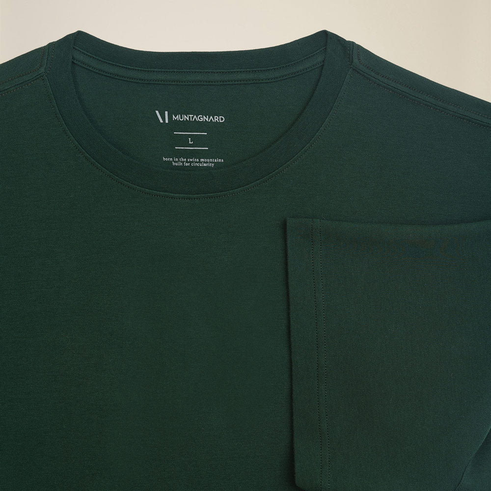 MANGOLA-T-Shirt-Relaxed_dark-green_detail