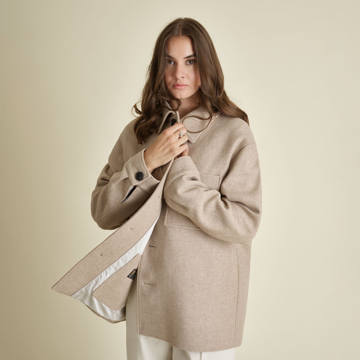 #color_beige