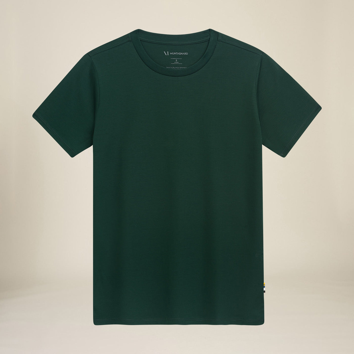 Supreme T shirt by Munagnard Premium cotton sustainability