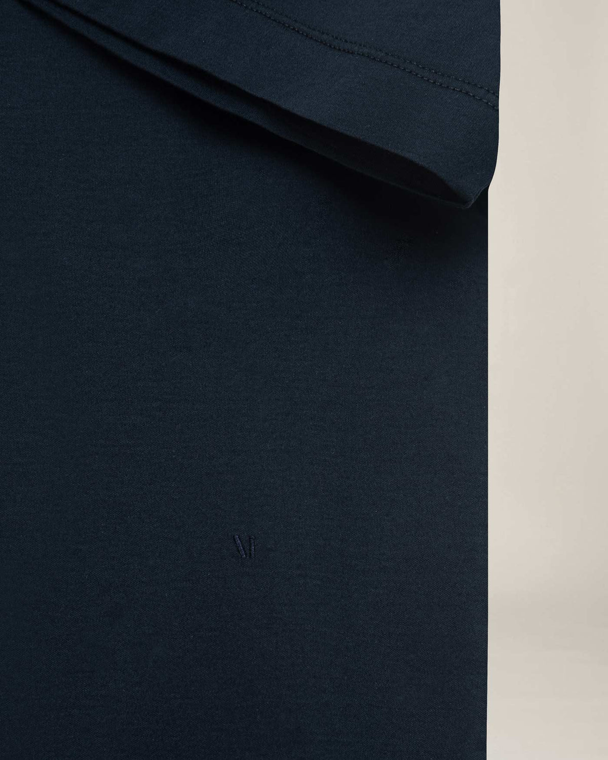 MANGOLA-T-Shirt_women_dark-blue_flatlay_detail2 #color_dark blue
